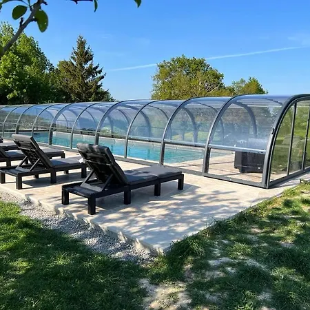 La Milliere - Piscine & Campagne - Cathelineau & Lescure 3*